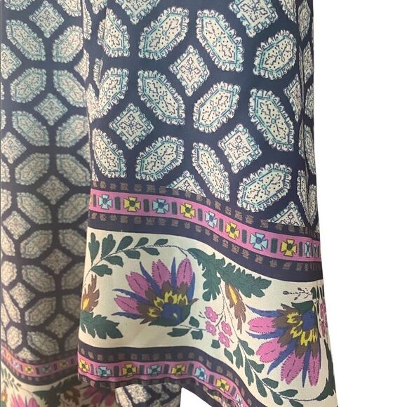 Whisper patterned shirt sleeves button - Picture 6 of 13